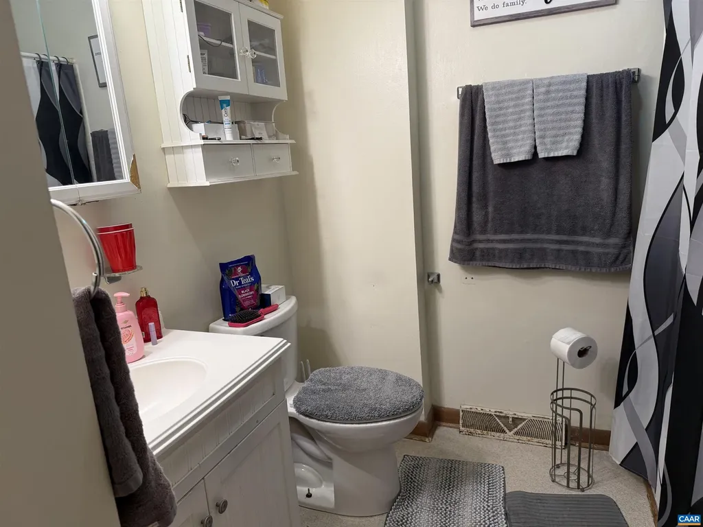 114 Harris Road Charlottesville VA 22903
