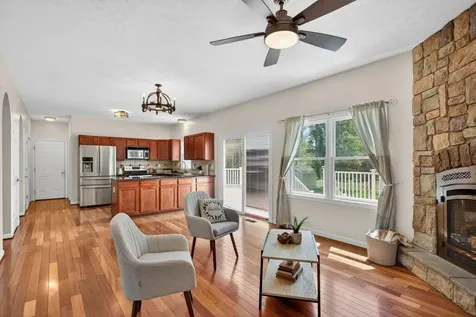 3265 Berryfield Drive Rockingham VA 22801