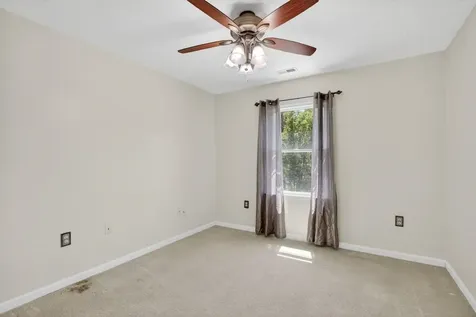 3265 Berryfield Drive Rockingham VA 22801