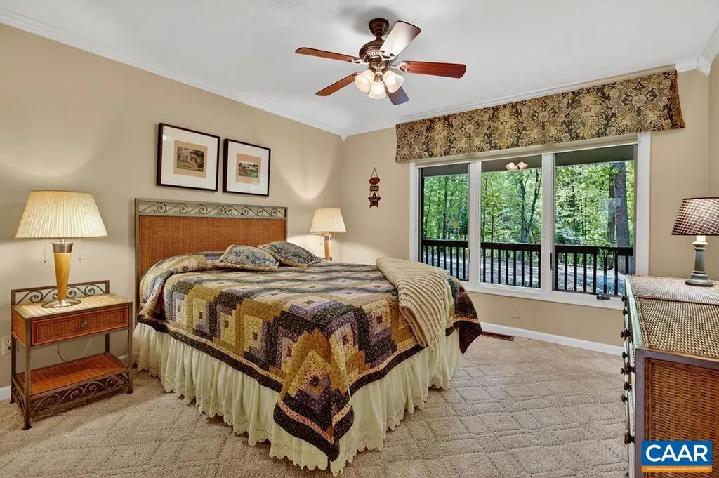 93 Honey Locust Lane Nellysford VA 22958