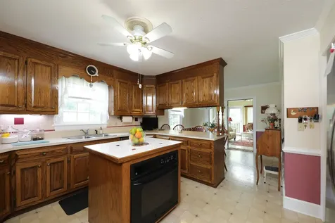 36 Spring Court Waynesboro VA 22980