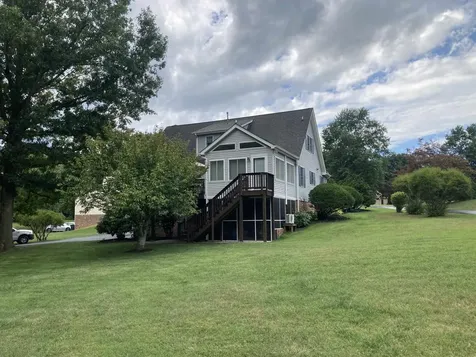 36 Spring Court Waynesboro VA 22980
