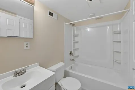 511 Stonehenge Avenue Charlottesville VA 22902