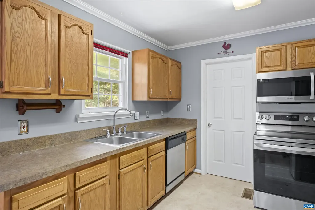 751 Jonquil Road Ruckersville VA 22968