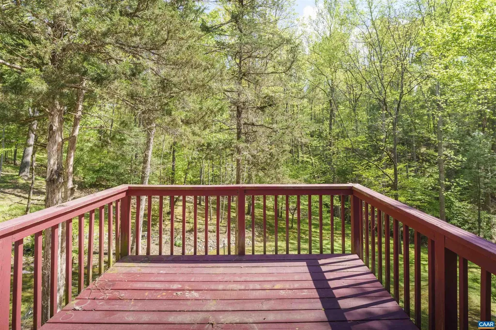 751 Jonquil Road Ruckersville VA 22968