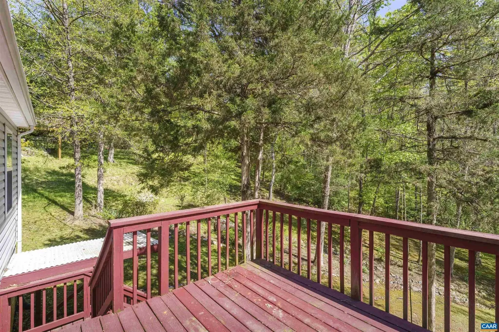 751 Jonquil Road Ruckersville VA 22968