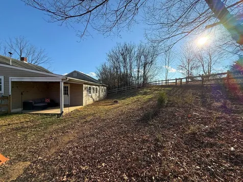 939 Old White Hill Road Stuarts Draft VA 24477