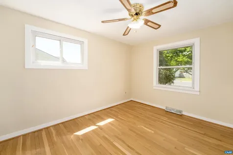 124 James Avenue Waynesboro VA 22980