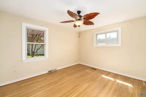 124 James Avenue Waynesboro VA 22980