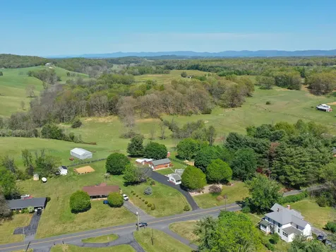 134 Greenville School Road Greenville VA 24440