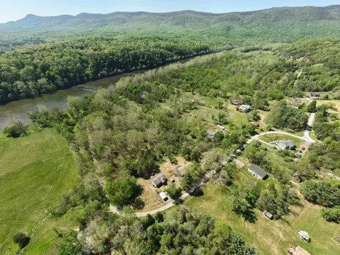 702 Richview Road Rileyville VA 22650