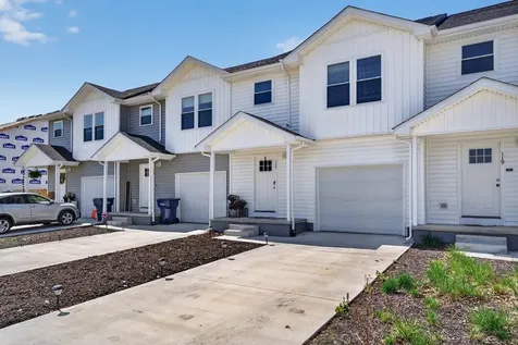 117 21st Street Grottoes VA 24441