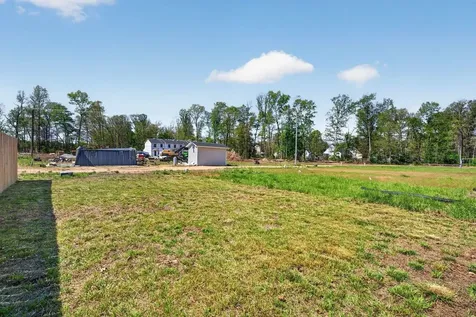 117 21st Street Grottoes VA 24441