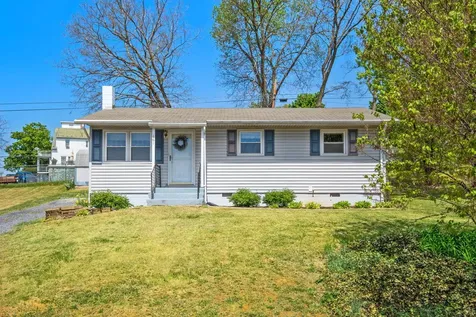 161 Riverside Drive E Timberville VA 22853