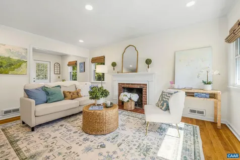 1007 Holmes Avenue Charlottesville VA 22901