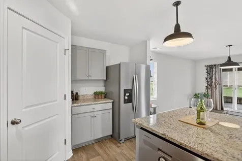 345 Mesa Court Broadway VA 22815