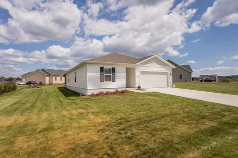 345 Mesa Court Broadway VA 22815