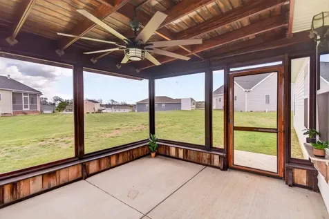 345 Mesa Court Broadway VA 22815