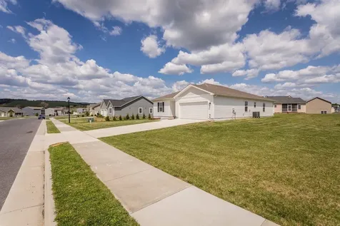 345 Mesa Court Broadway VA 22815
