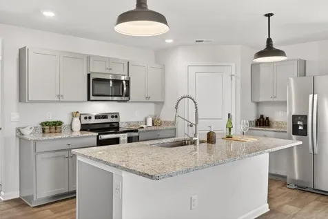 345 Mesa Court Broadway VA 22815