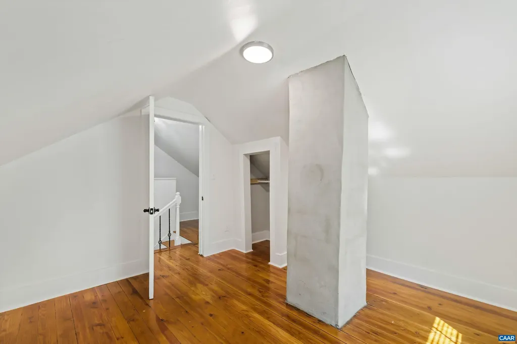 2860 King Solomons Lane Esmont VA 22937