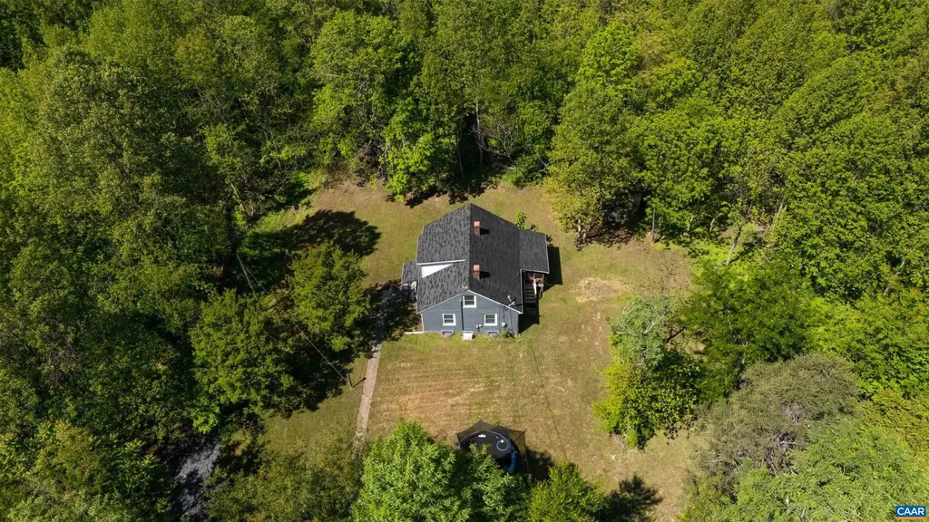 2860 King Solomons Lane Esmont VA 22937