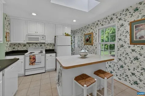 2519 Commonwealth Drive Charlottesville VA 22901