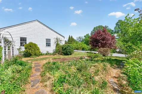 2519 Commonwealth Drive Charlottesville VA 22901