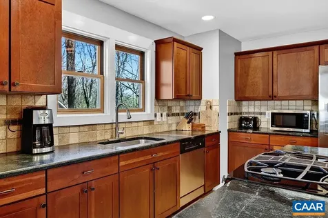 952 Blue Ridge Drive Wintergreen Resort VA 22967
