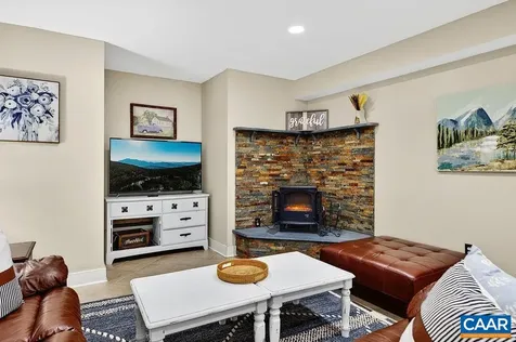 952 Blue Ridge Drive Wintergreen Resort VA 22967