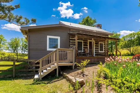 1772 Newport Road Raphine VA 24472