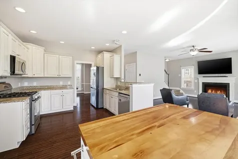 8340 Overbrook Drive Mcgaheysville VA 22840