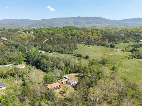 706 Richview Road Rileyville VA 22650
