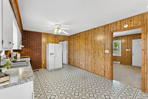 27 Shen Valley Drive Weyers Cave VA 24486