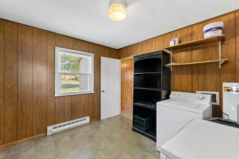 27 Shen Valley Drive Weyers Cave VA 24486