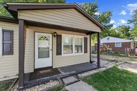 27 Shen Valley Drive Weyers Cave VA 24486