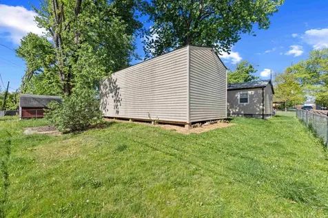 27 Shen Valley Drive Weyers Cave VA 24486