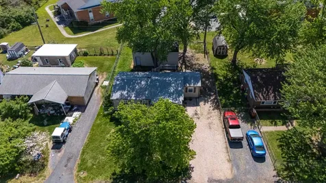27 Shen Valley Drive Weyers Cave VA 24486