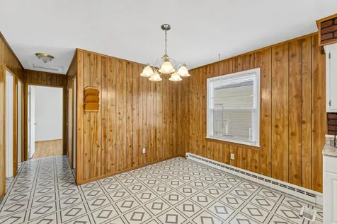 27 Shen Valley Drive Weyers Cave VA 24486
