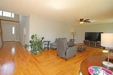 1810 Manor Drive Harrisonburg VA 22801