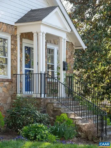 2642 Jefferson Park Circle Charlottesville VA 22903