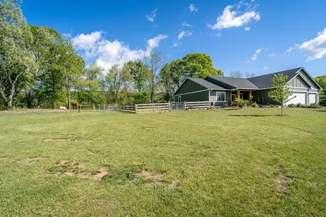 99 Mount Ida Lane Staunton VA 24401