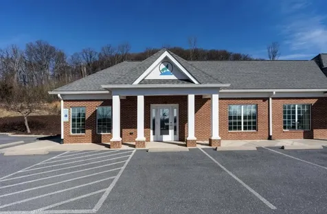 100 Red Oak Drive Staunton VA 24401