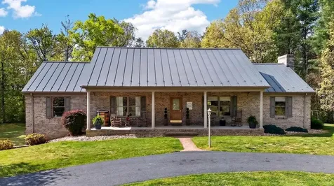 576 Vinegar Hill Road Churchville VA 24421
