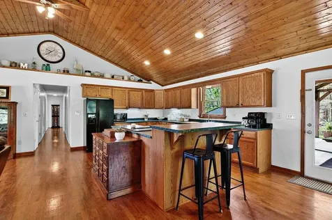 576 Vinegar Hill Road Churchville VA 24421