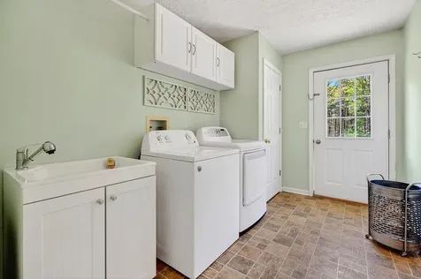 576 Vinegar Hill Road Churchville VA 24421