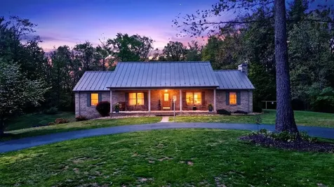 576 Vinegar Hill Road Churchville VA 24421
