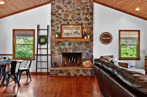 576 Vinegar Hill Road Churchville VA 24421