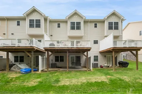 1553 Palomino Trail Rockingham VA 22801