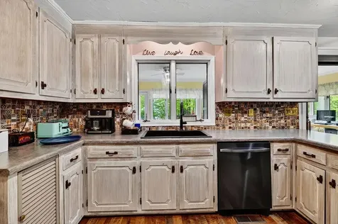 1401 Ladd Road Waynesboro VA 22980